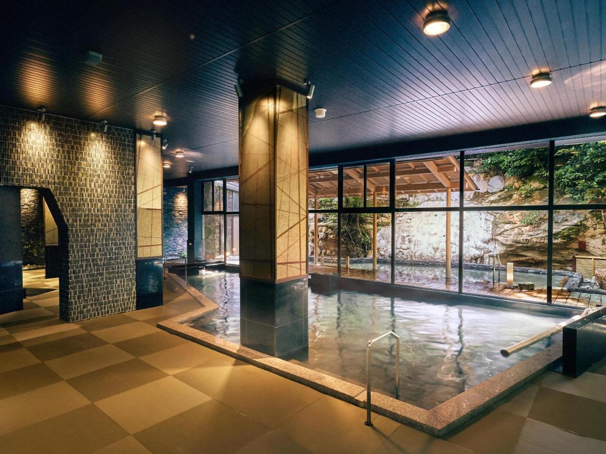 Hotel Ooedo Onsen Monogatari Premium Shirahama Gyoen Exterior foto