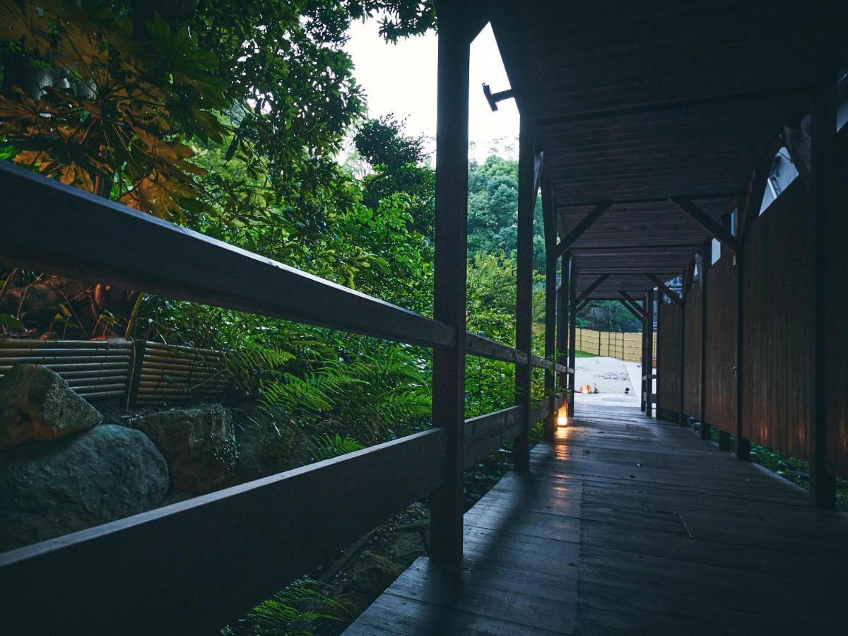 Hotel Ooedo Onsen Monogatari Premium Shirahama Gyoen Exterior foto