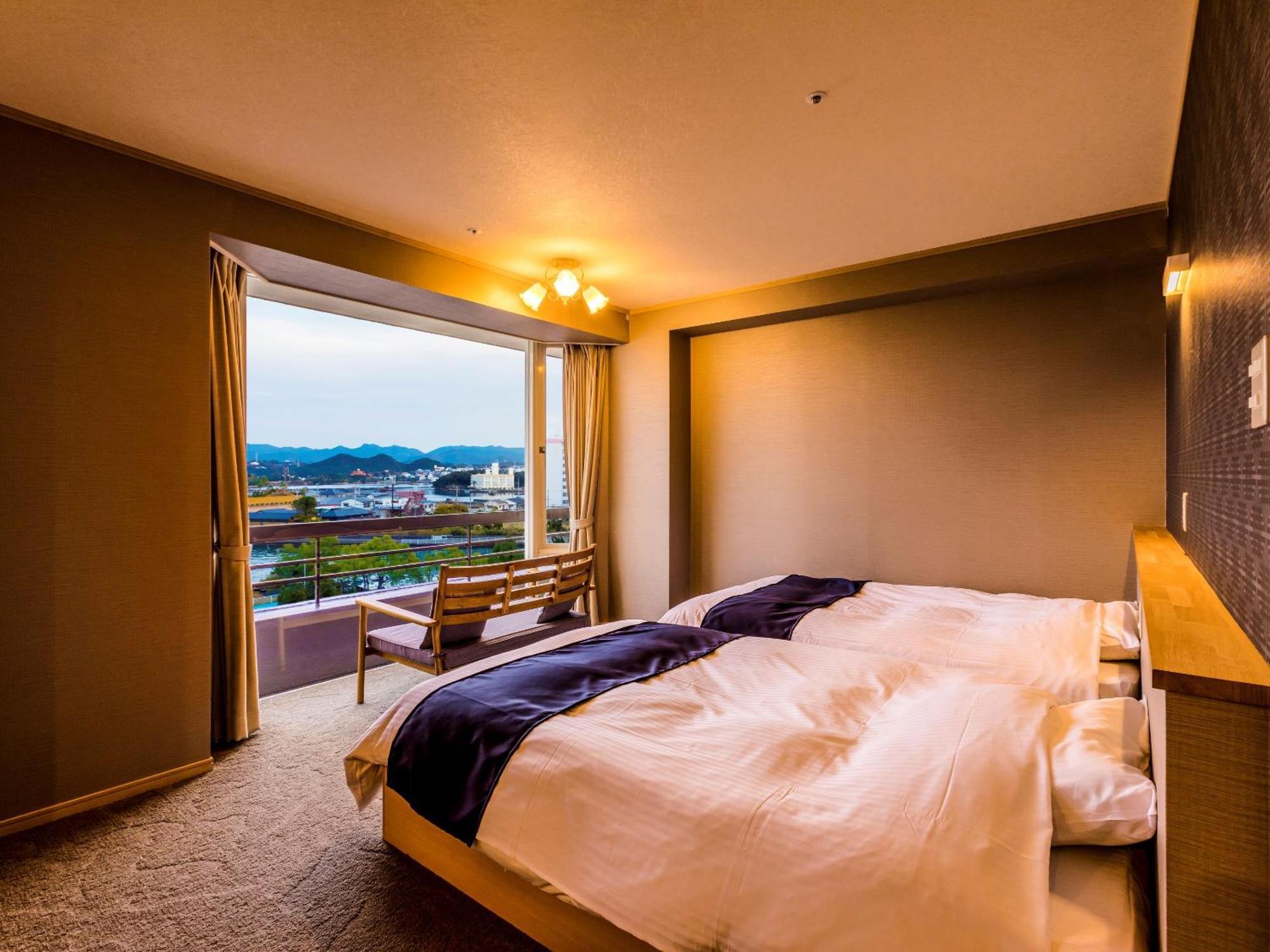 Hotel Ooedo Onsen Monogatari Premium Shirahama Gyoen Exterior foto