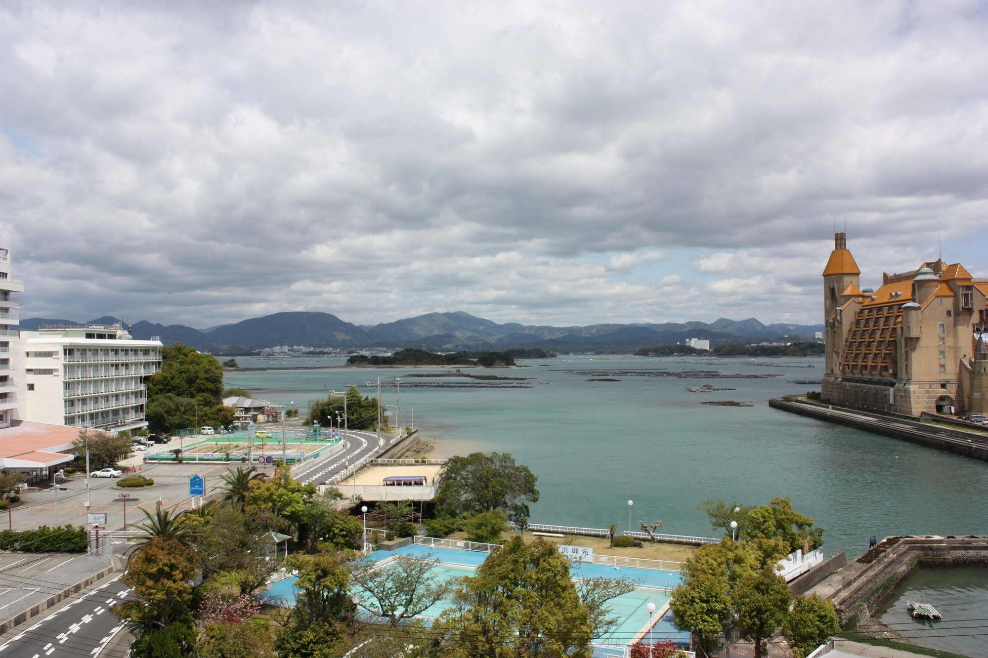 Hotel Ooedo Onsen Monogatari Premium Shirahama Gyoen Exterior foto